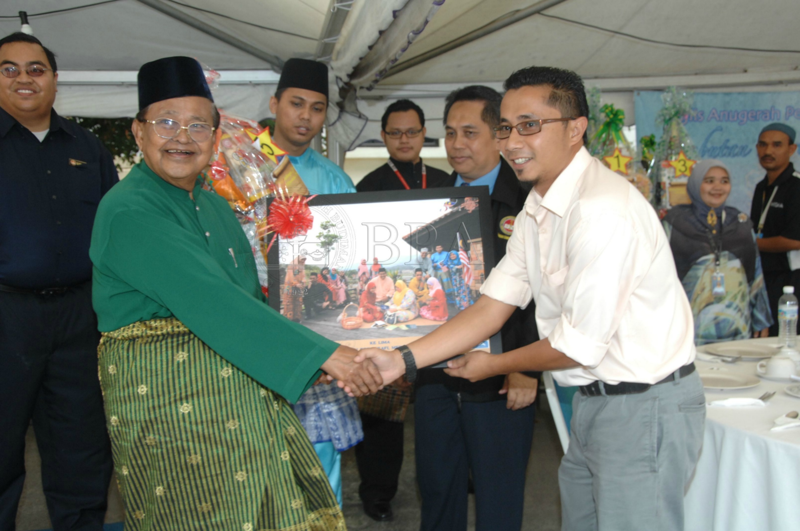 BPA 12 110 APC FBA 0273